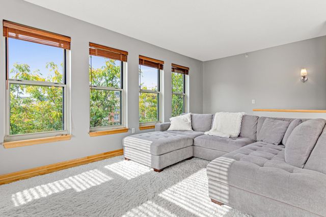 545 N 1st Street 404, Minneapolis, MN 55401