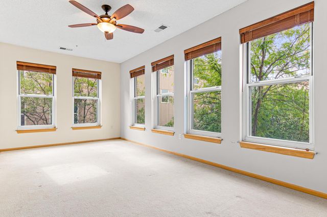 545 N 1st Street 404, Minneapolis, MN 55401