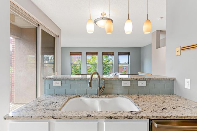 545 N 1st Street 404, Minneapolis, MN 55401