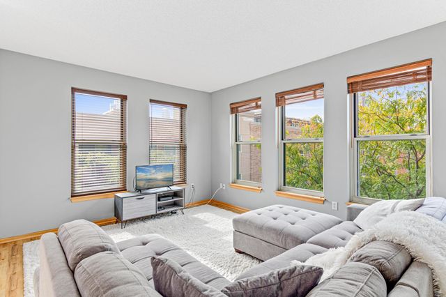 545 N 1st Street 404, Minneapolis, MN 55401