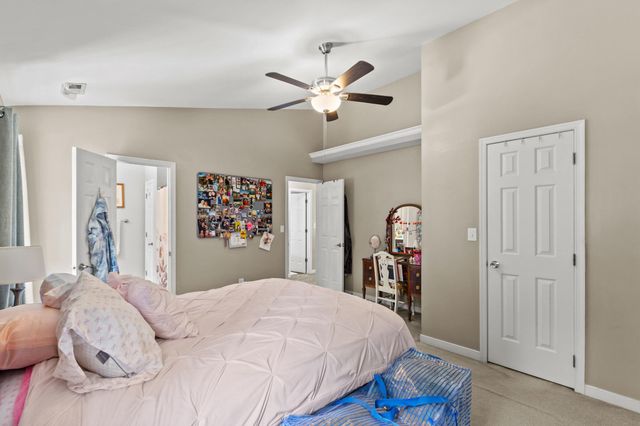 11218 PIEDMONT LANDING DR, Fredericksburg, VA 22407