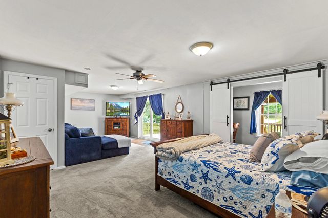 11218 PIEDMONT LANDING DR, Fredericksburg, VA 22407