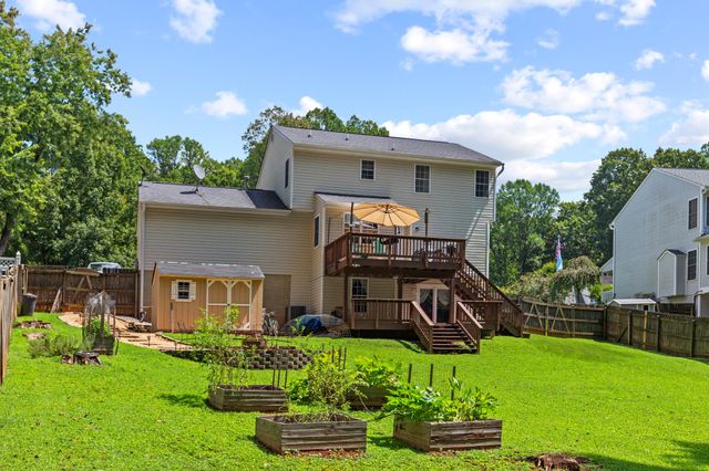 11218 PIEDMONT LANDING DR, Fredericksburg, VA 22407