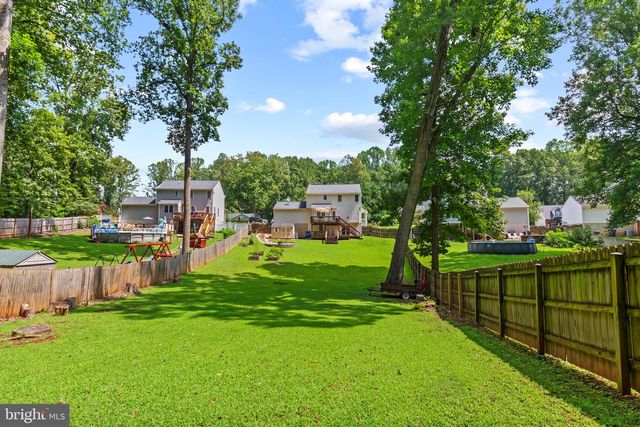 11218 PIEDMONT LANDING DR, Fredericksburg, VA 22407
