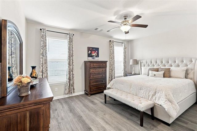 3234 Lake Crest Drive, Lake Charles, LA 70607