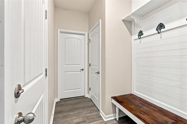 3234 Lake Crest Drive, Lake Charles, LA 70607
