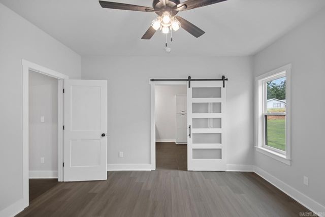 808 Richard Street, Hot Springs, AR 71913