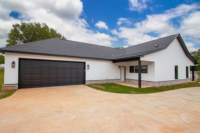 808 Richard Street, Hot Springs, AR 71913