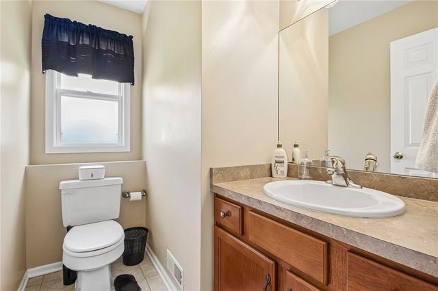 82 Quarterdeck Place, Greece, NY 14612