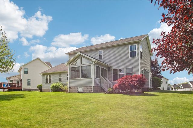 82 Quarterdeck Place, Greece, NY 14612