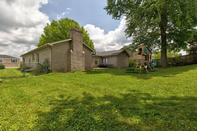 215 Saratoga Circle, Richmond, KY 40475