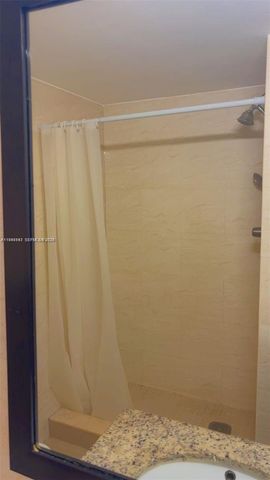 710 Washington Ave 209, Miami Beach, FL 33139