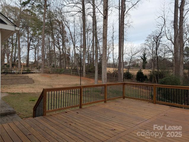 1013 Muirfield Drive, Mooresville, NC 28115