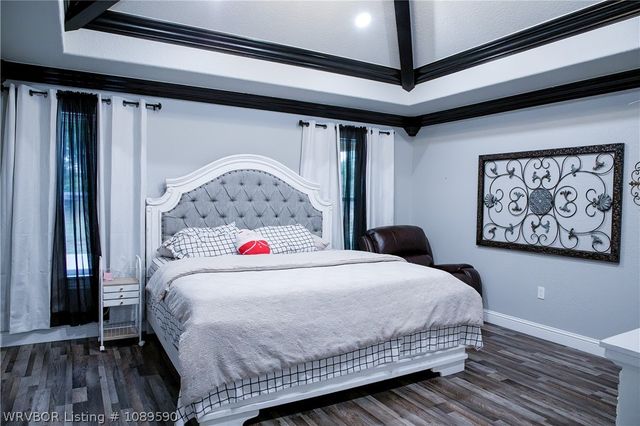 6020 Tower Circle, Van Buren, AR 72956