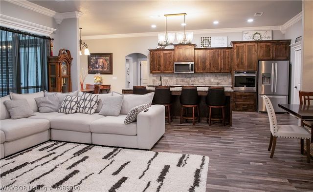 6020 Tower Circle, Van Buren, AR 72956