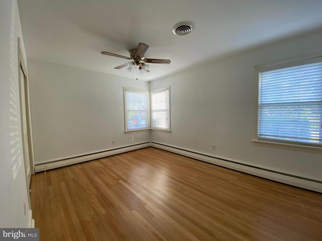 83 UPLAND AVE, Dover, DE 19901