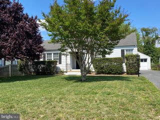 83 UPLAND AVE, Dover, DE 19901
