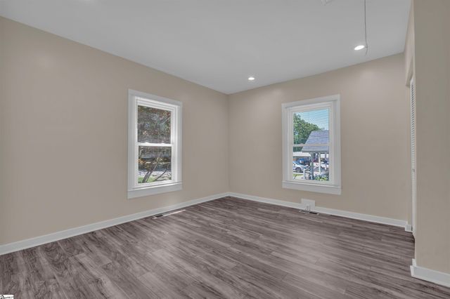 214 Beattie Street, Simpsonville, SC 29681
