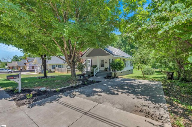 214 Beattie Street, Simpsonville, SC 29681