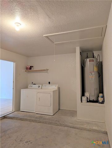 210 Dale Earnhardt Drive B, Harker Heights, TX 76548