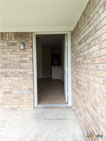 210 Dale Earnhardt Drive B, Harker Heights, TX 76548