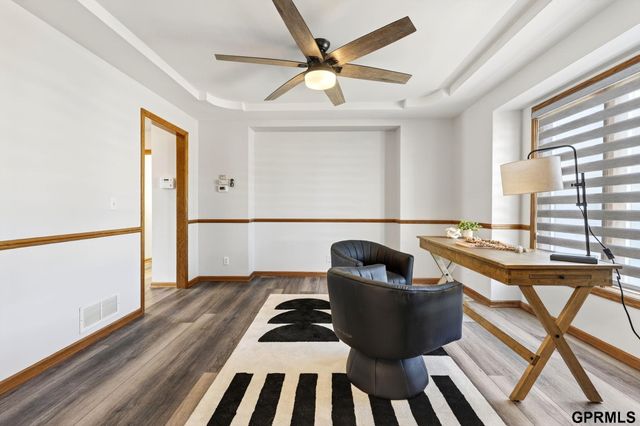 15707 Sahler Street, Omaha, NE 68116