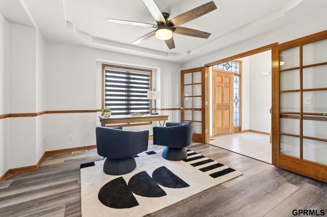 15707 Sahler Street, Omaha, NE 68116