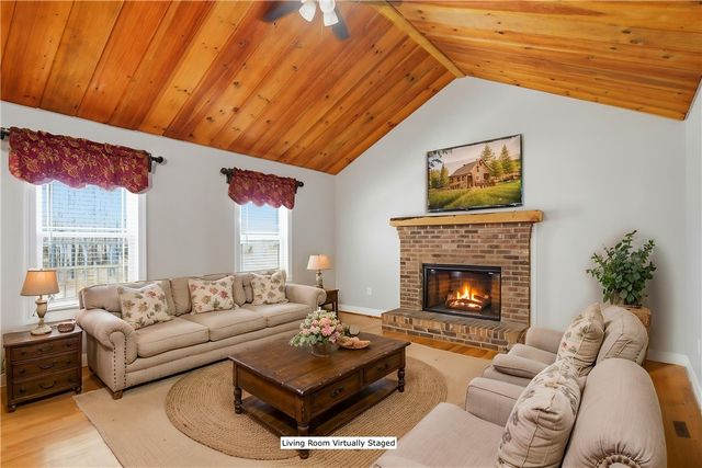 196 Flyroot Trail, Pickens, SC 29671