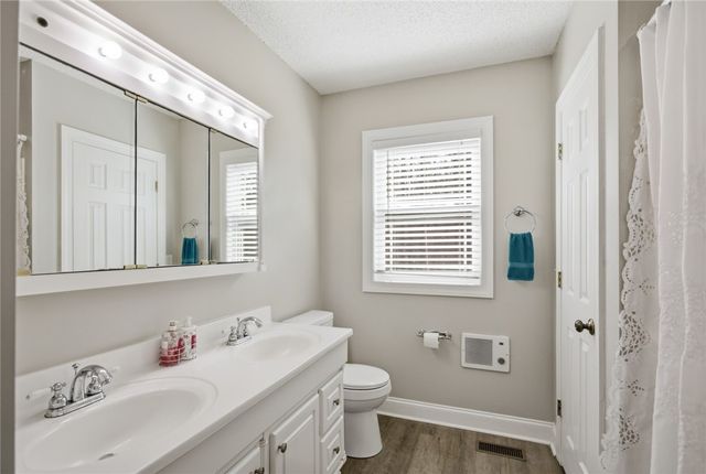 196 Flyroot Trail, Pickens, SC 29671