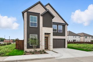 911 Banyan Tree Lane, Richardson, TX 75081