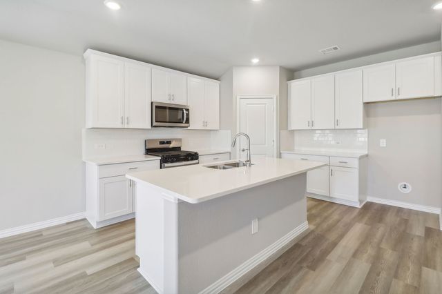 605 Ezra Lane, Mckinney, TX 75069