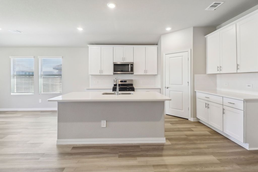 605 Ezra Lane, Mckinney, TX 75069