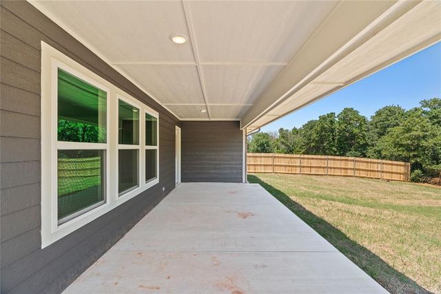 4624 Lincoln Landing, Harrah, OK 73045