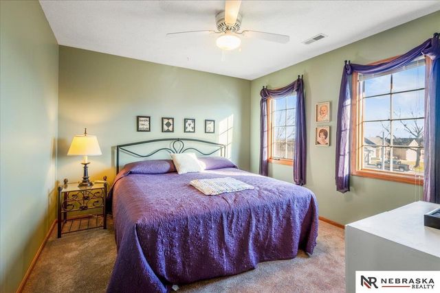 4802 S 174th Street, Omaha, NE 68135