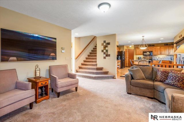 4802 S 174th Street, Omaha, NE 68135