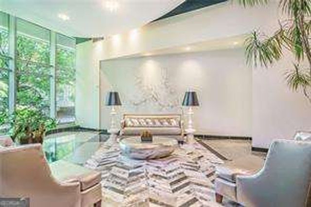 3338 Peachtree Road NE 710, Atlanta, GA 30326