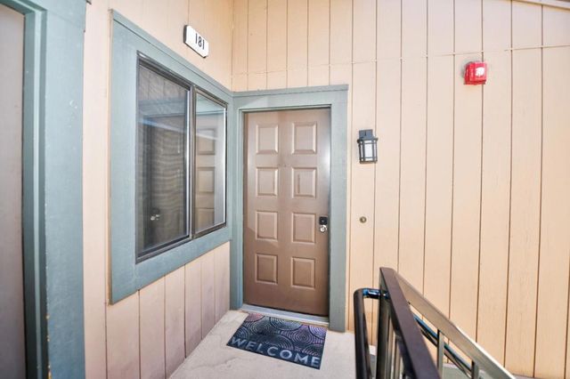 181 E Warren, Fremont, CA 94539