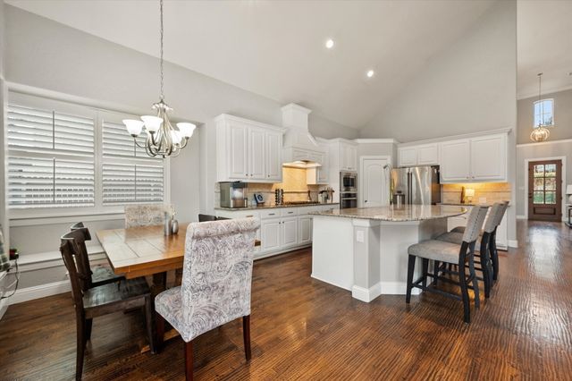 6713 Matador Ranch Road, North Richland Hills, TX 76182