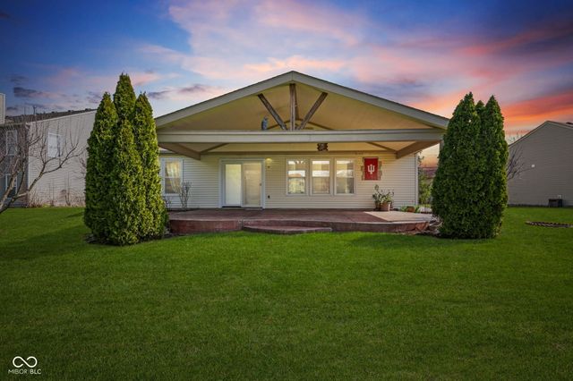 10275 Memorial Knoll Drive, Indianapolis, IN 46234