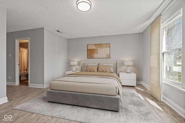 10275 Memorial Knoll Drive, Indianapolis, IN 46234