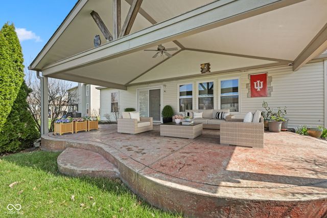 10275 Memorial Knoll Drive, Indianapolis, IN 46234