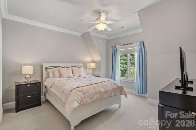 114 Thurstons Way, Mooresville, NC 28117