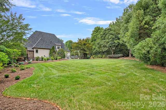 114 Thurstons Way, Mooresville, NC 28117