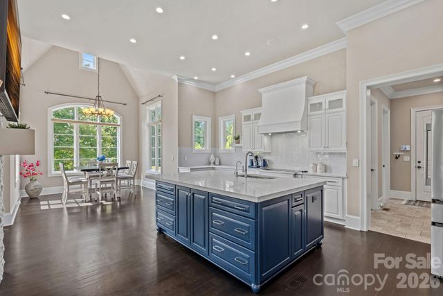 114 Thurstons Way, Mooresville, NC 28117