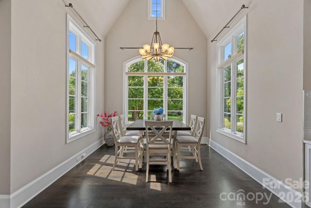 114 Thurstons Way, Mooresville, NC 28117