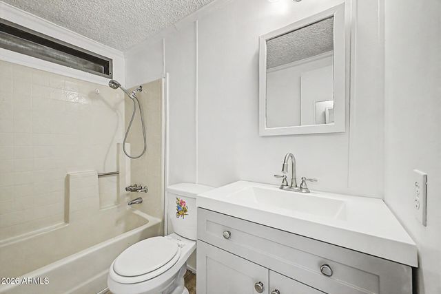 8601 N 103RD Avenue 12, Peoria, AZ 85345
