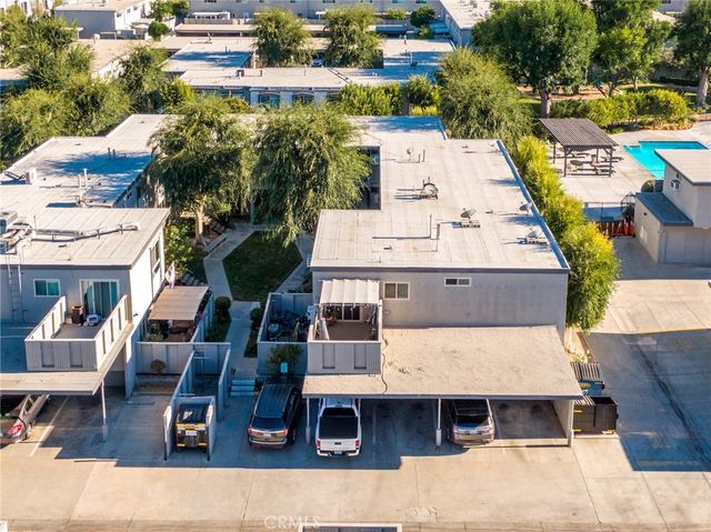 6041 Fountain Park Street 9, Woodland Hills, CA 91367