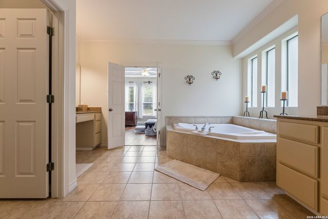 26422 Enchanted Wind, San Antonio, TX 78260