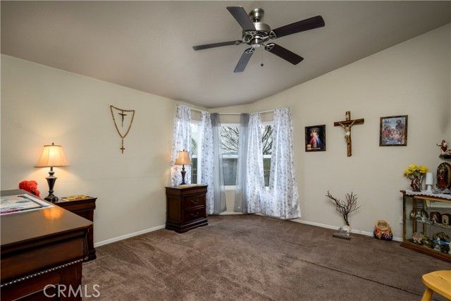 802 Roadrunner Way, Perris, CA 92570