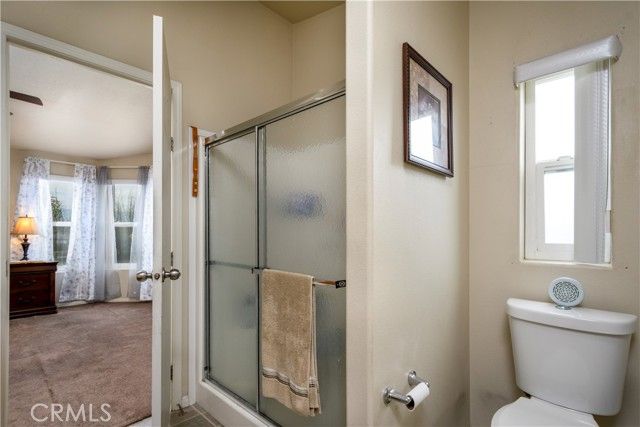 802 Roadrunner Way, Perris, CA 92570